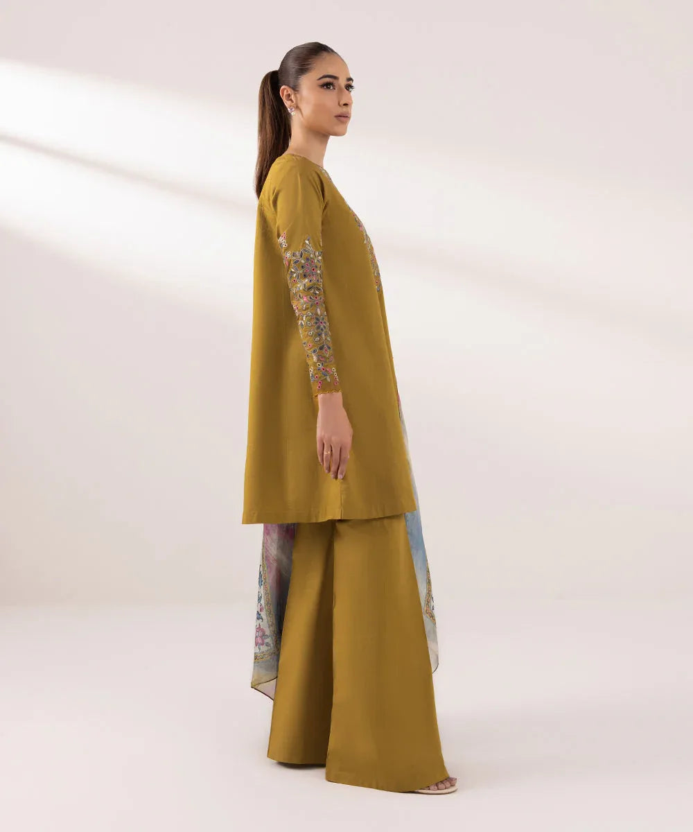 Sapphire | Intermix 2024 | Cambric Suit S-12 - Rang-e-Khaas