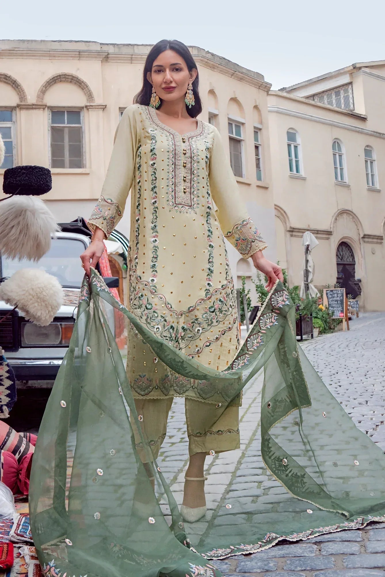 Muntaha | Noore e Zaib | Lime - Nazneen - Rang-e-Khaas
