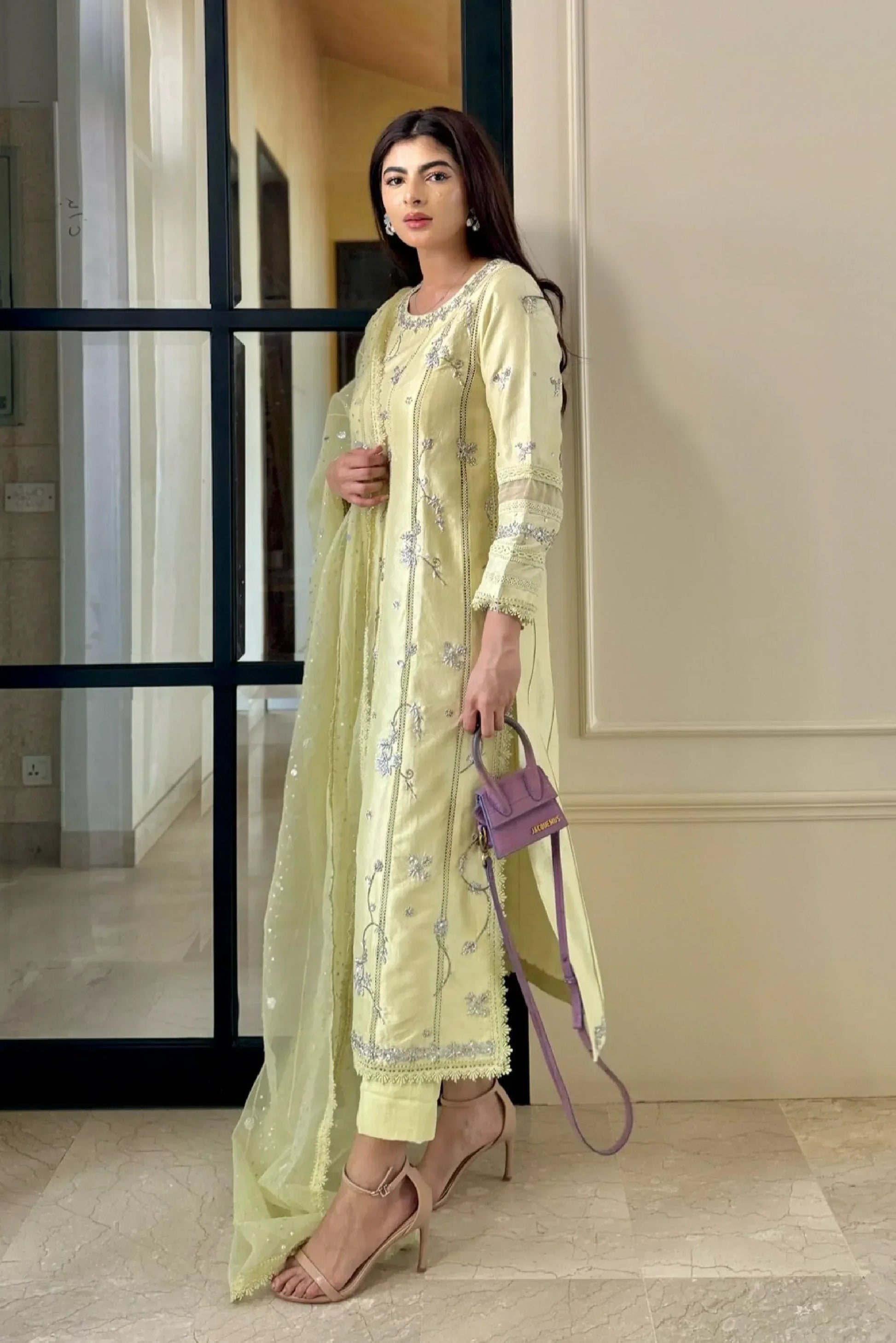 Muntaha | Formals | Kyra - Rang-e-Khaas