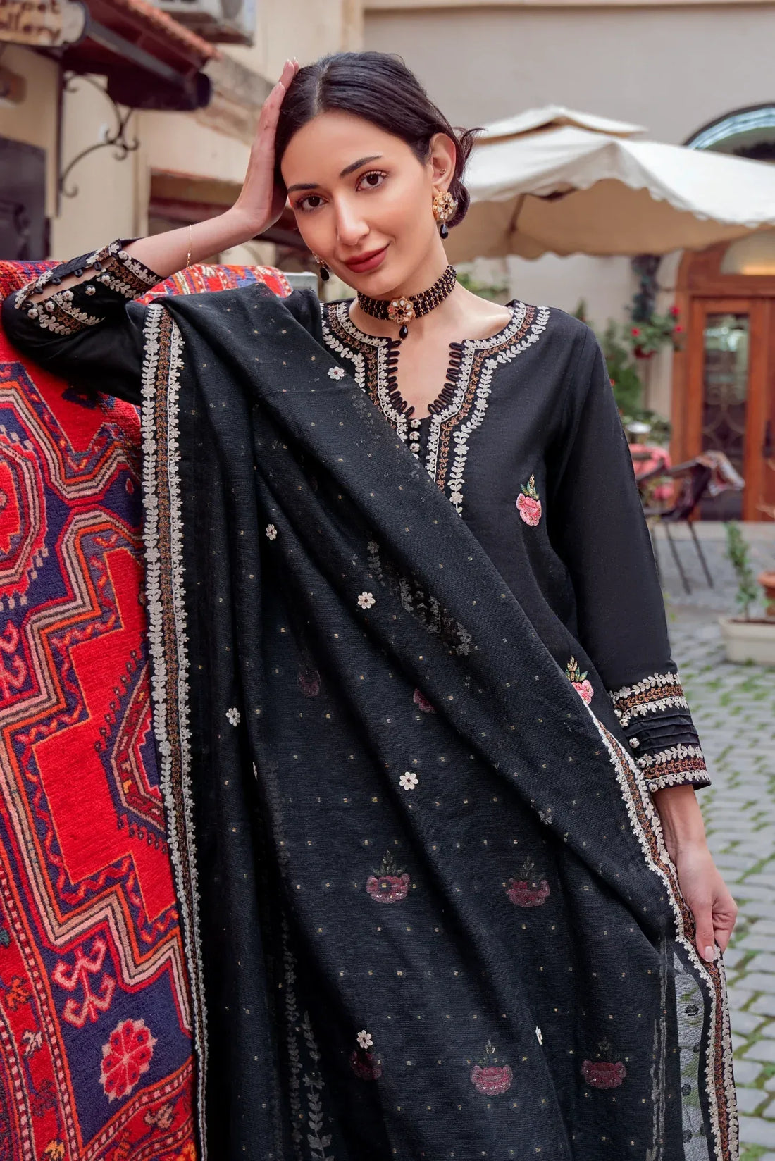 Muntaha | Noore e Zaib | Black - Raina - Rang-e-Khaas