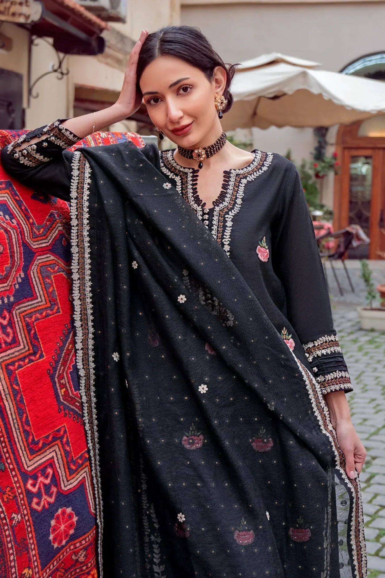 Muntaha | Noore e Zaib | Black - Raina - Rang-e-Khaas