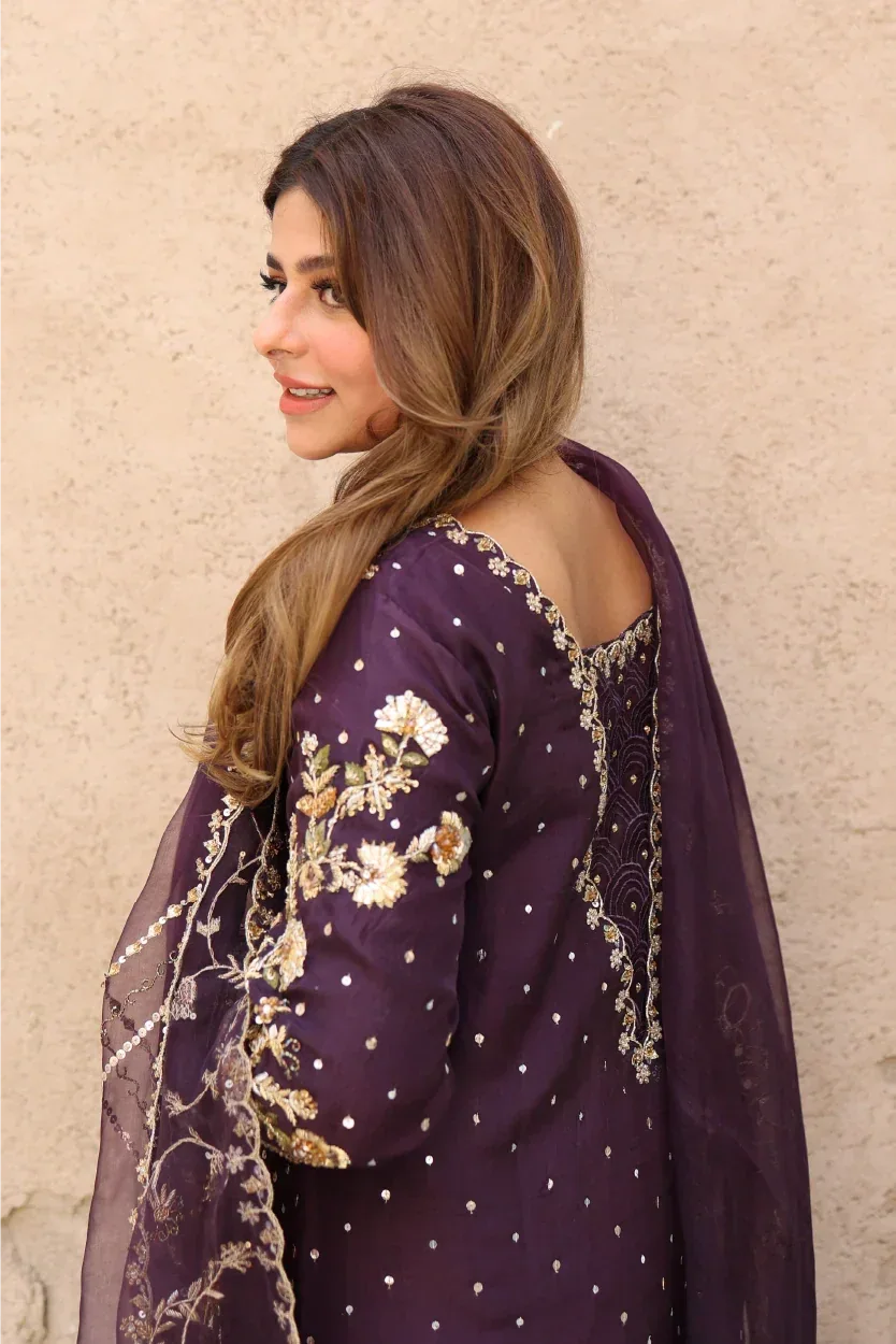 Muntaha | Formals | Zarnish - Rang-e-Khaas