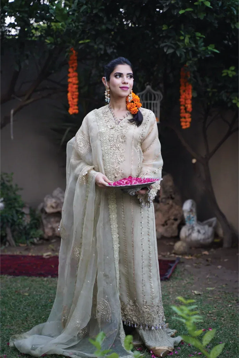 Muntaha | Formals | Zeb Un Nisa - Rang-e-Khaas
