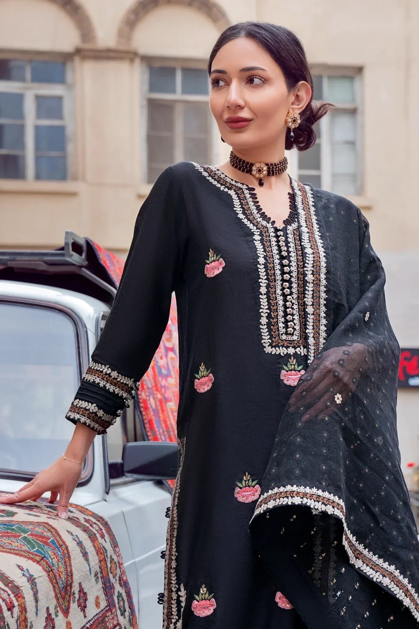 Muntaha | Noore e Zaib | Black - Raina - Rang-e-Khaas