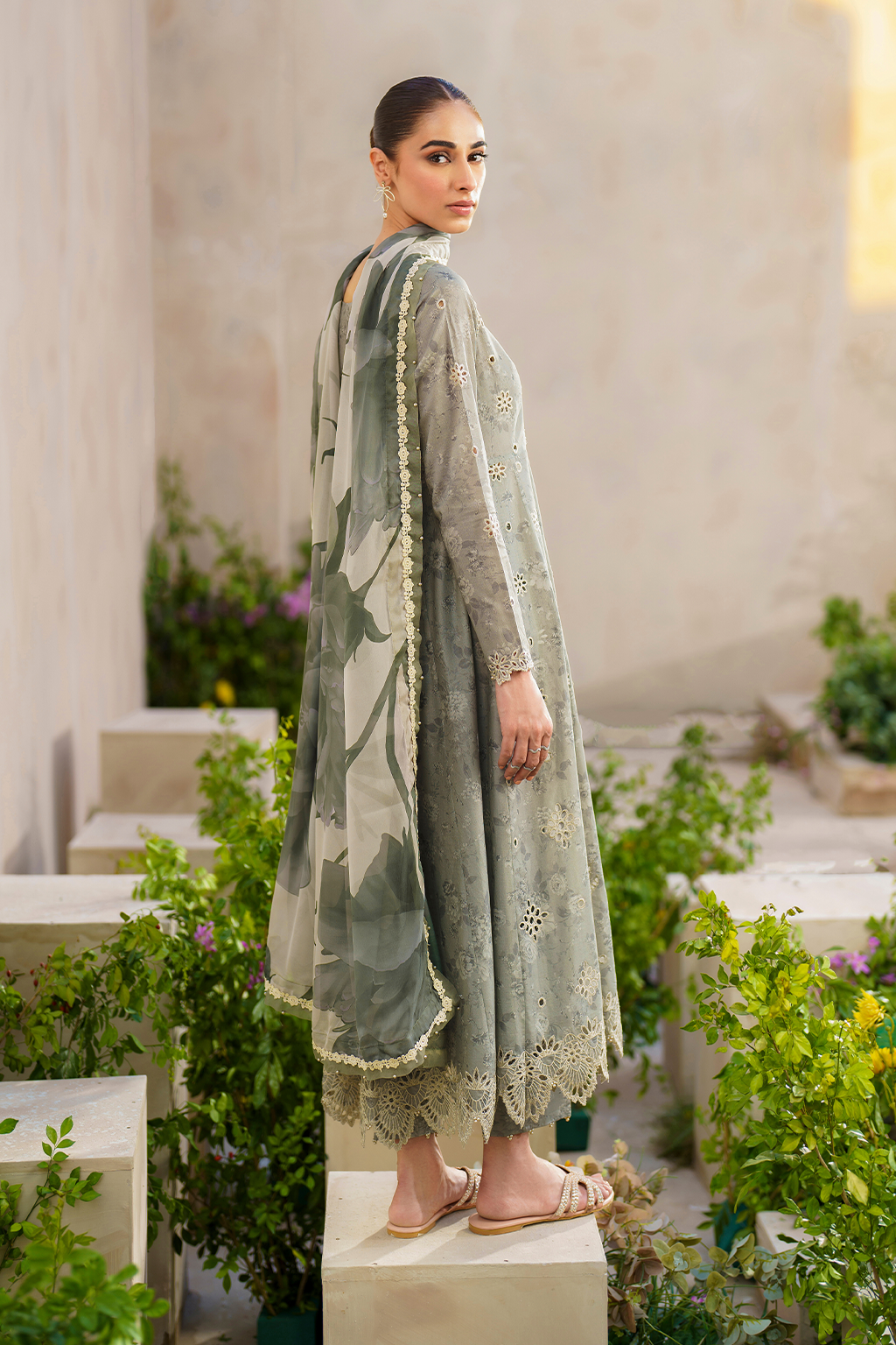 Iznik | Festive lawn 24 | SFL-10