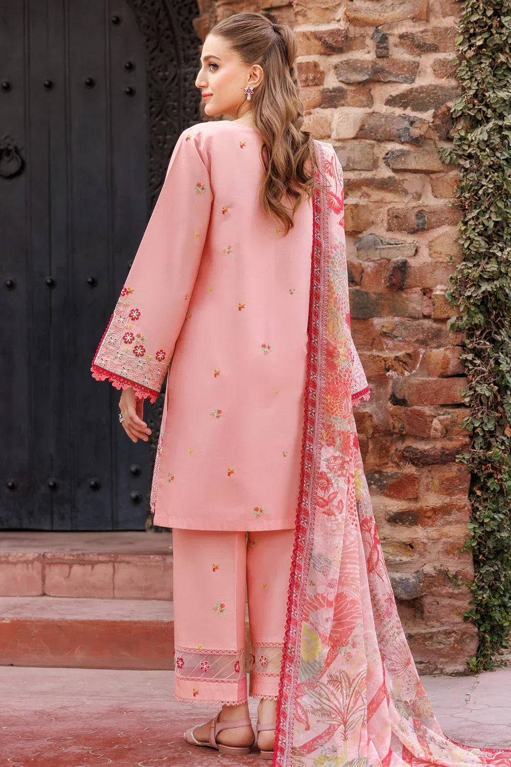 Farasha | Printed Essentials | Daisybel - Rang-e-Khaas
