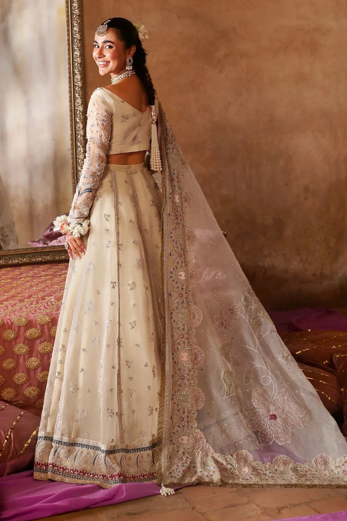 Nureh | Jhoomro Wedding Formals | NL-72 CHANDNI - Rang-e-Khaas