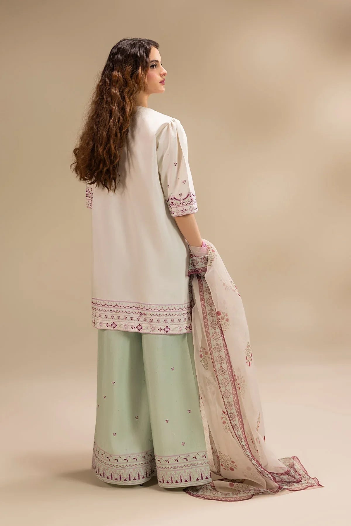 Erum Khan | Lillia Summer Edit | Pearl Blush - Rang-e-Khaas