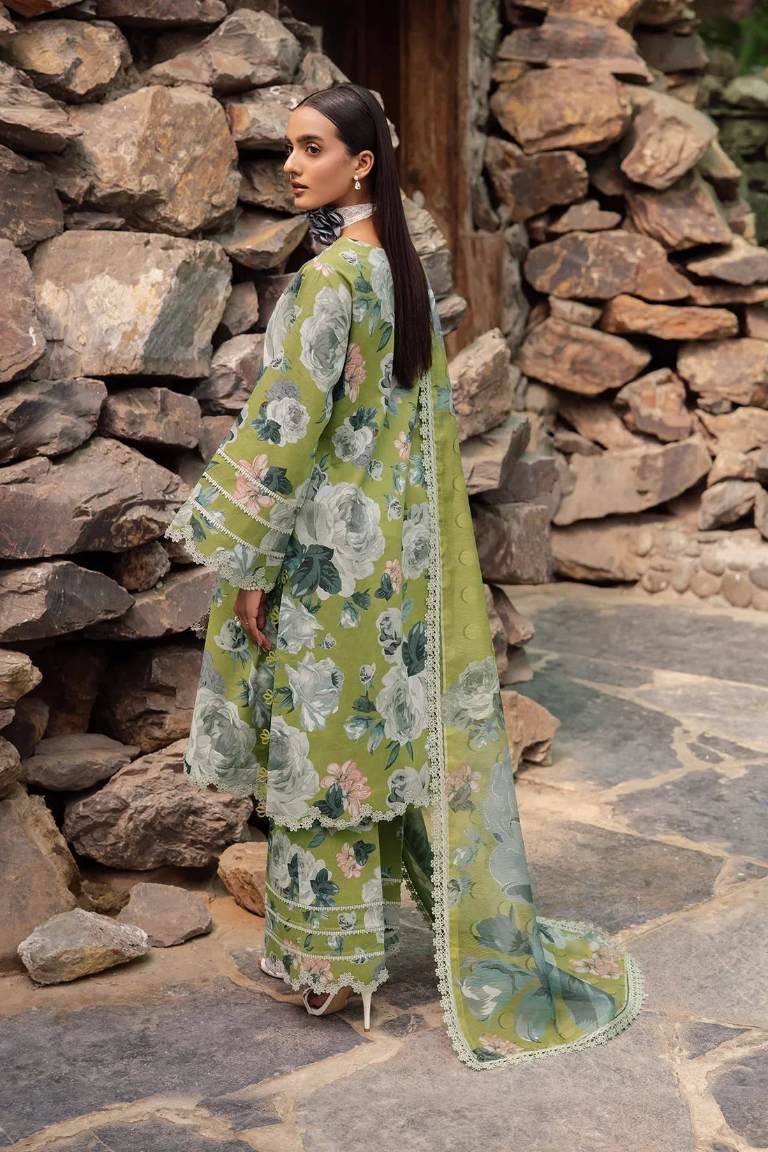 Alizeh | Sheen Lawn Prints 24 | JAZMIN - Rang-e-Khaas