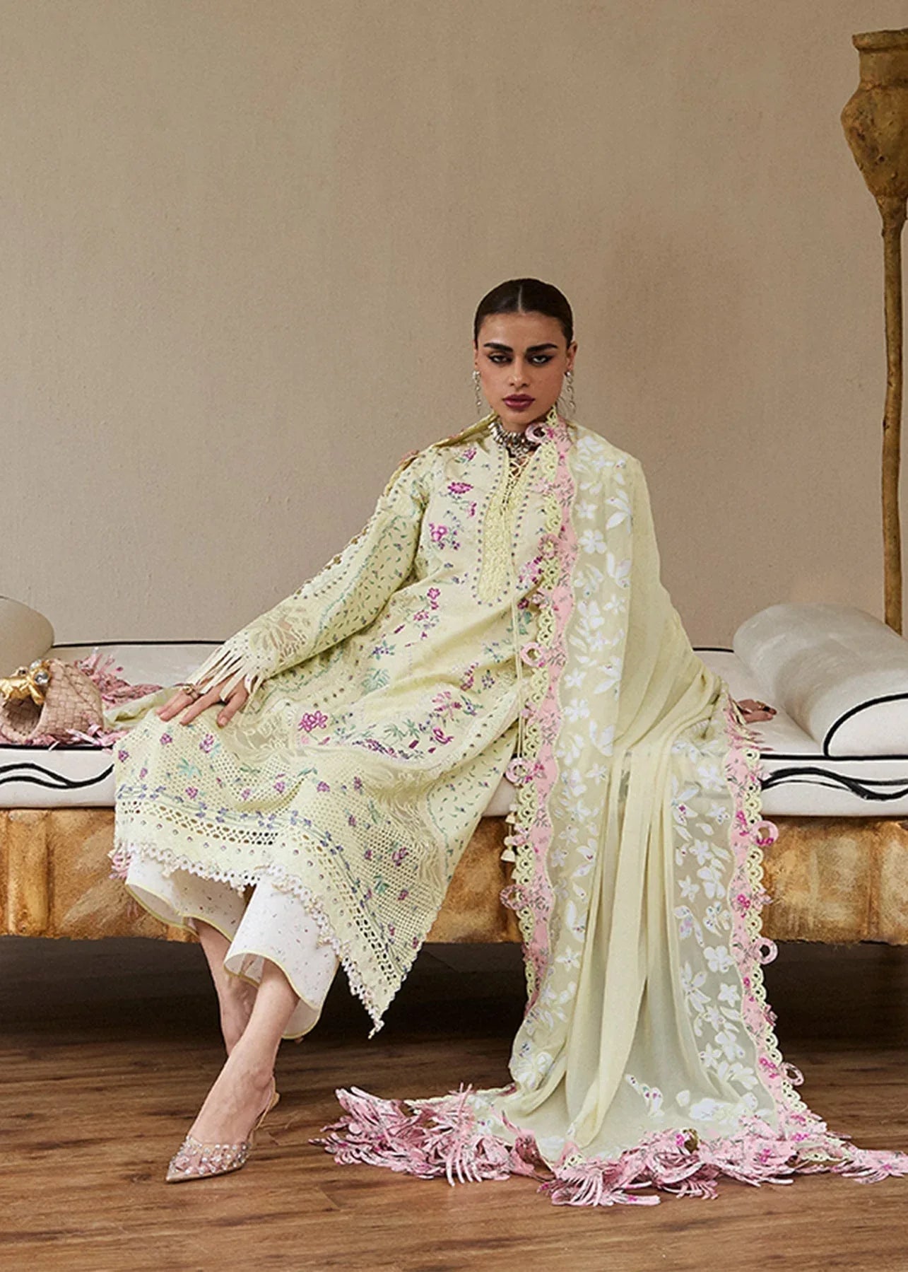 Suffuse | Luxury Lawn 25 | FERIDA - Rang-e-Khaas