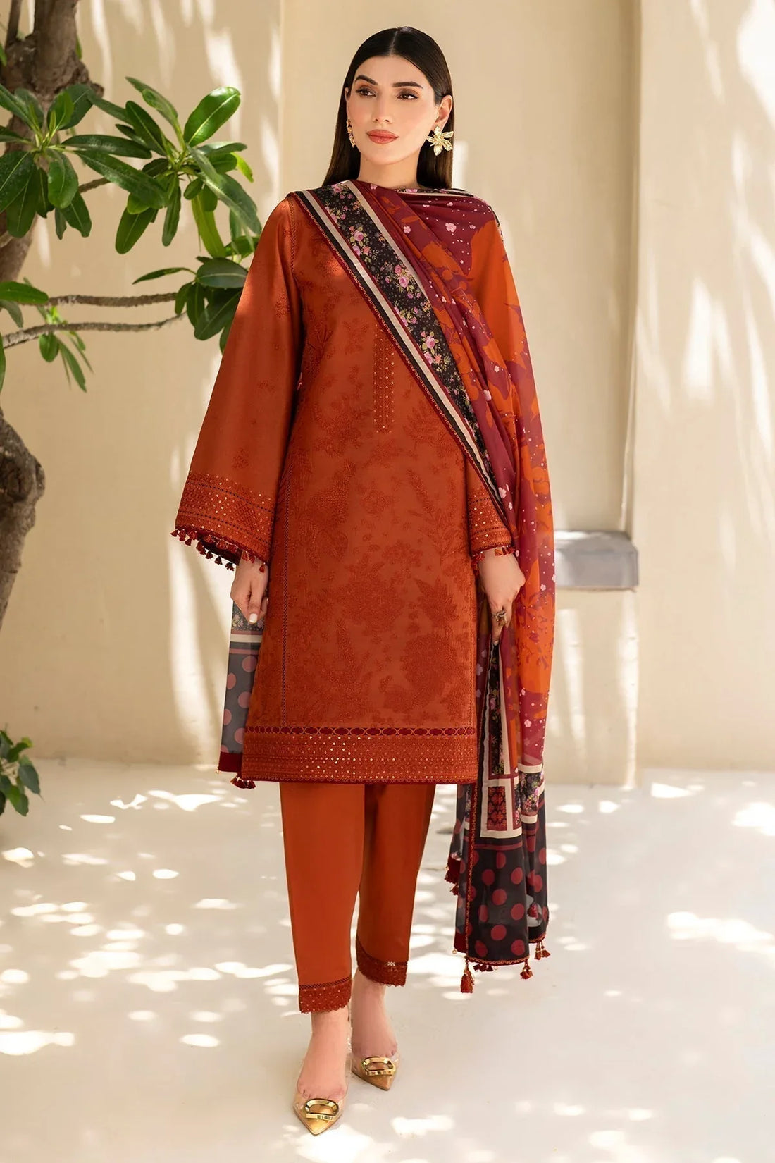 Jazmin | Irish Lawn SS 24 | D5 - Rang-e-Khaas