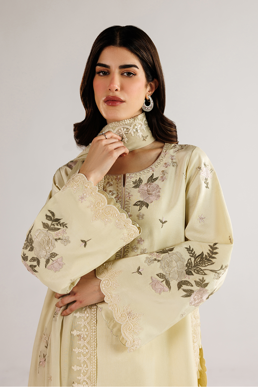 Iznik UE-653 Ramen Silk