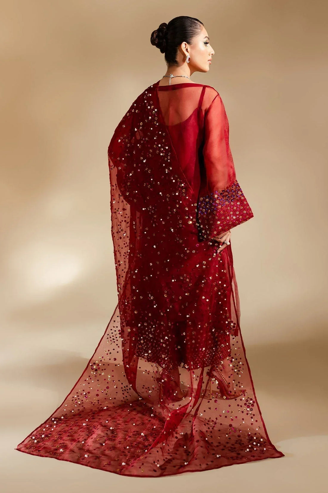 Nureh | Tiny Twinkles | LOVE STRUCK - Rang-e-Khaas