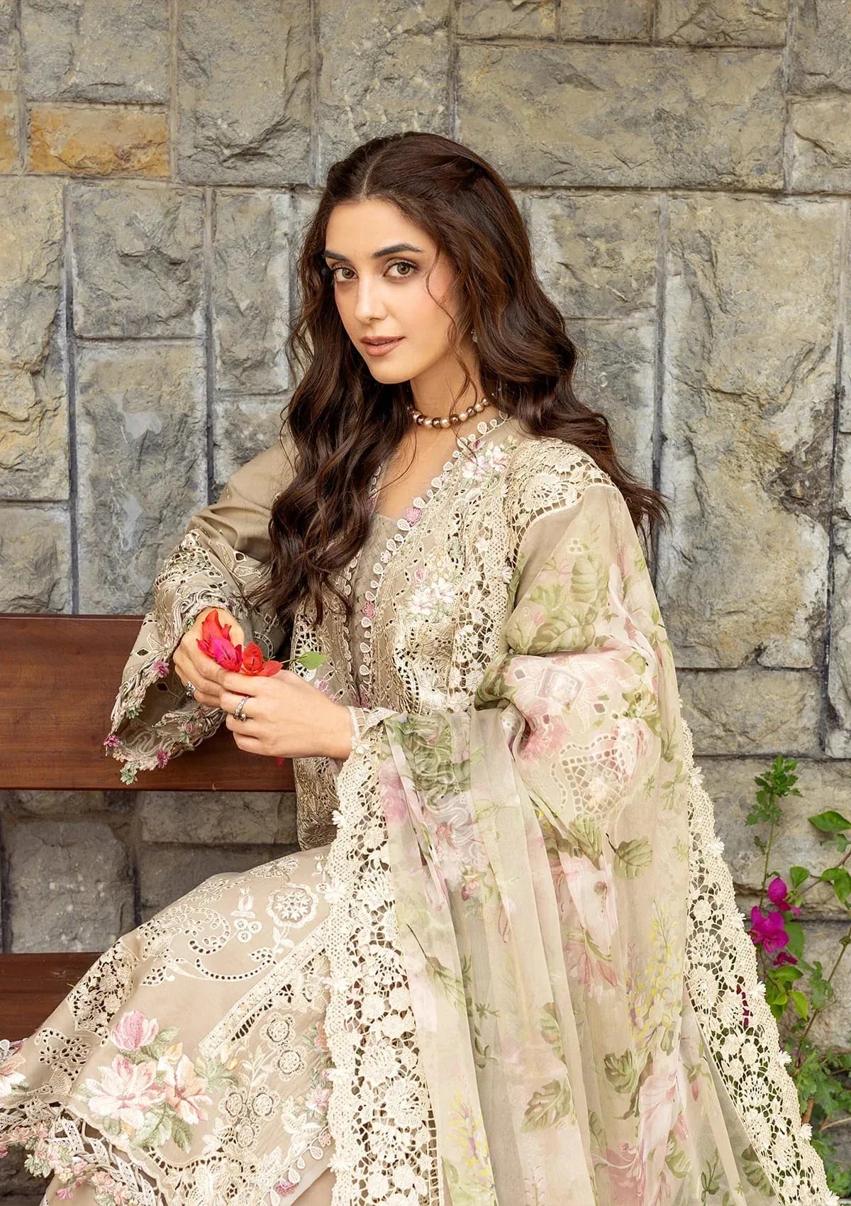ELY-2A CAMELLIA - Rang-e-Khaas