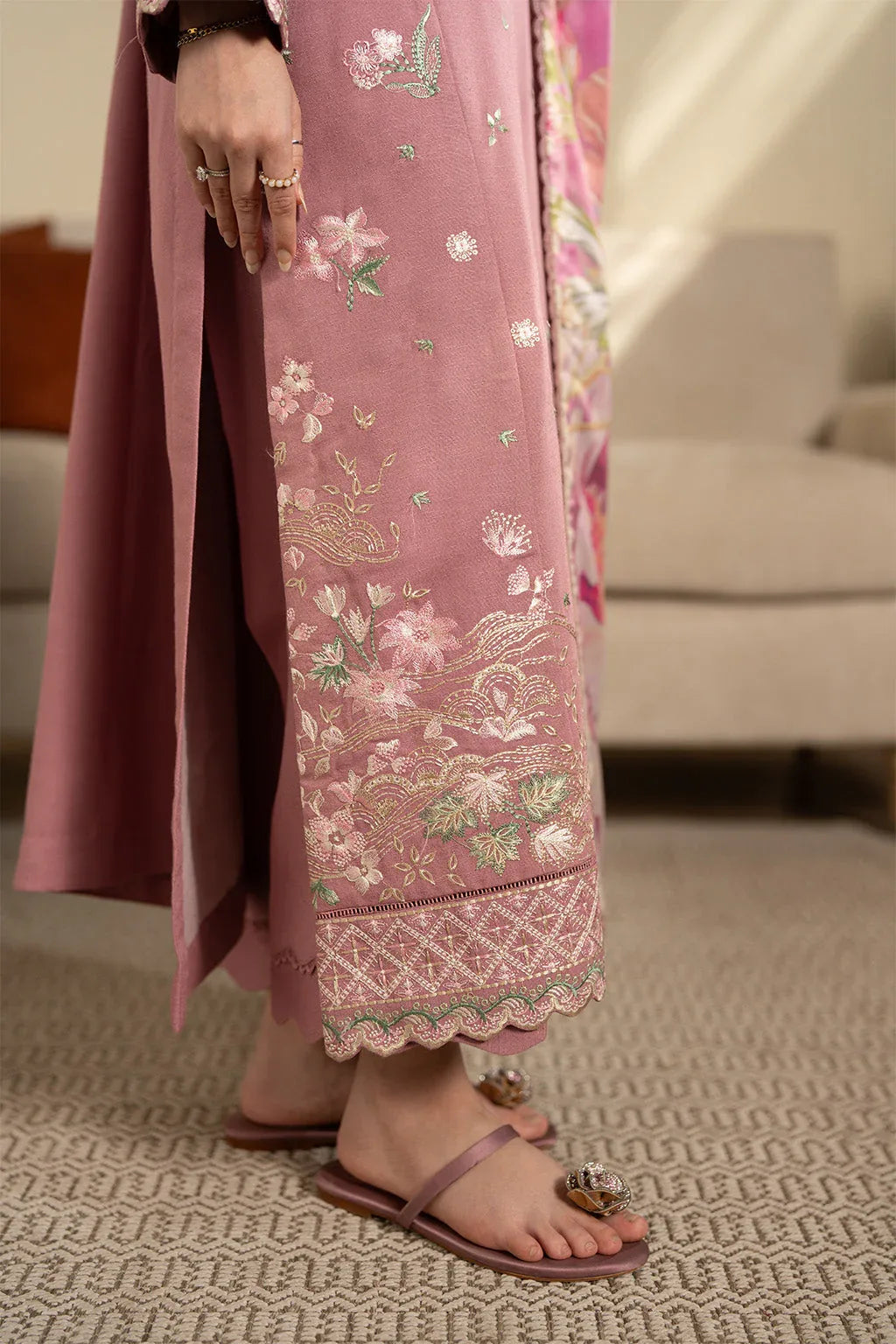 Neeshay | Winter Reverie | Peonette - Rang-e-Khaas