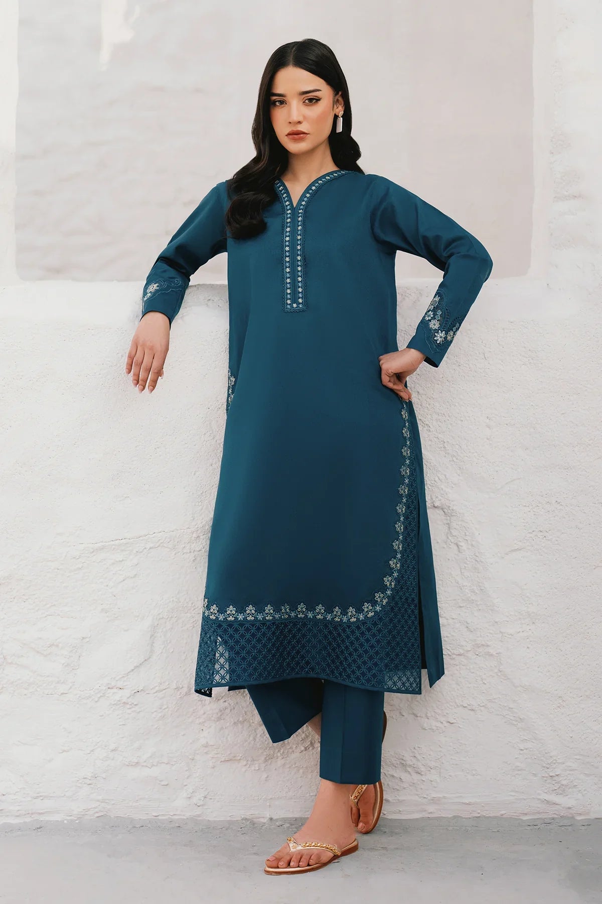 Baroque | EMBROIDERED LAWN PR-1062