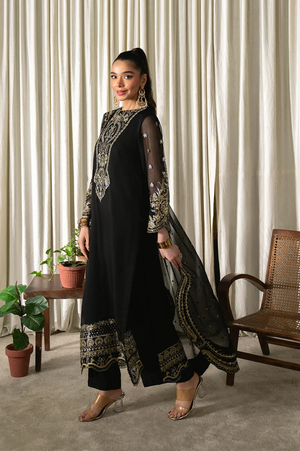 Neeshay | Ready to Wear Chiffon | RTW-CHFN-03 Black - Rang-e-Khaas