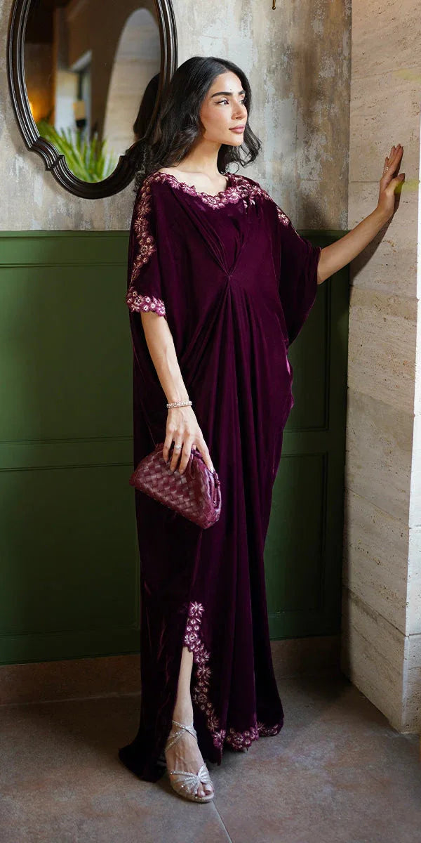 Erum Khan | Velvet Wisper | Wine Whisper - Rang-e-Khaas