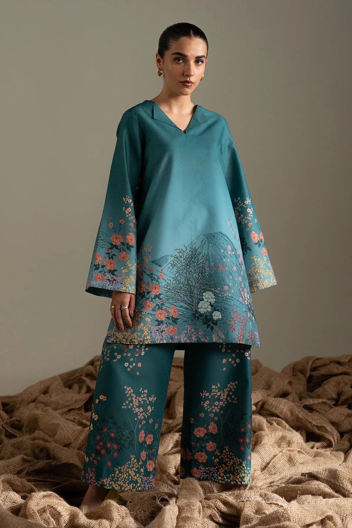 Afrozeh | Coords 25 | Frayed - Rang-e-Khaas