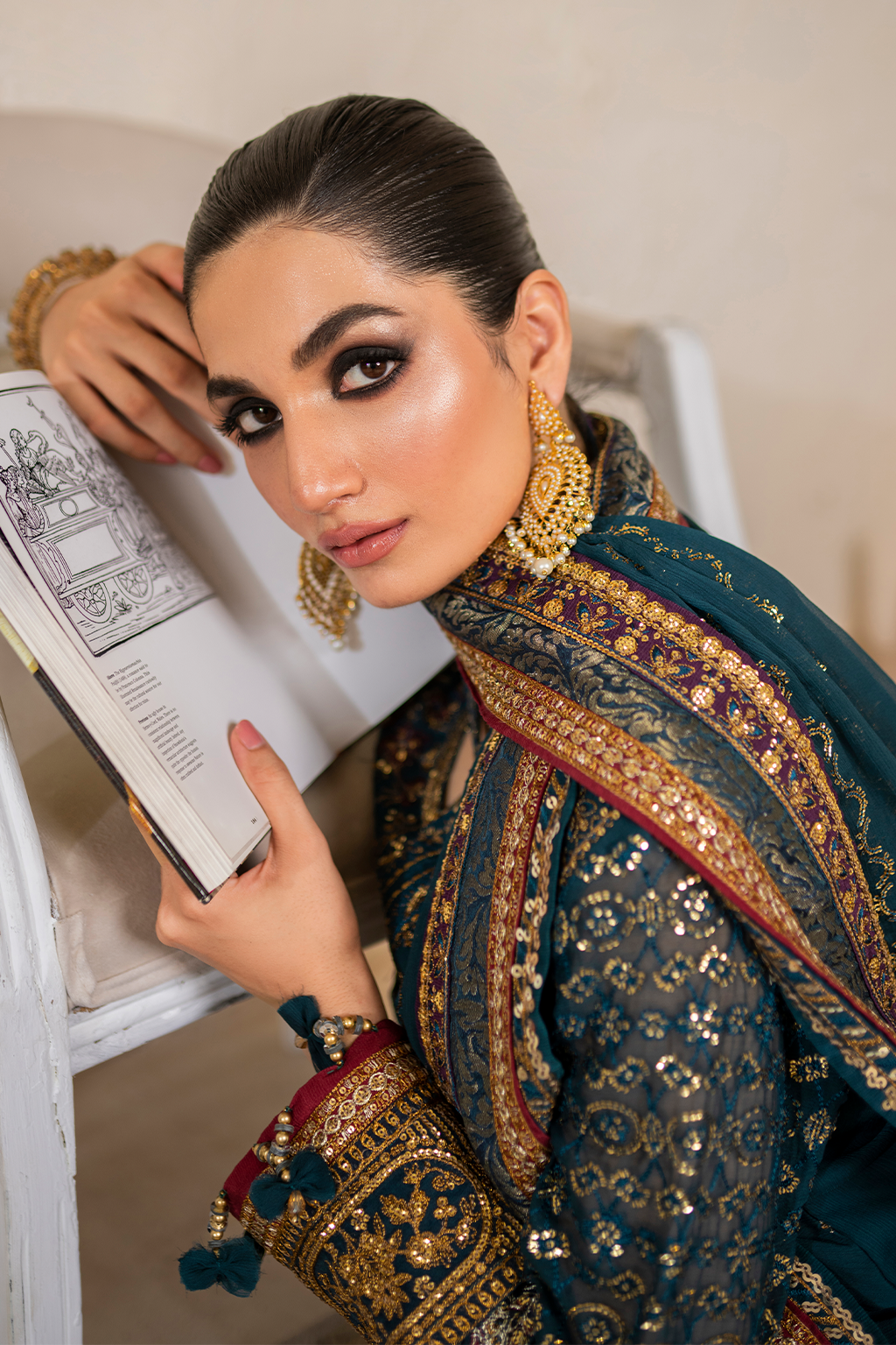 Iznik CC-46 Embroidered Chiffon