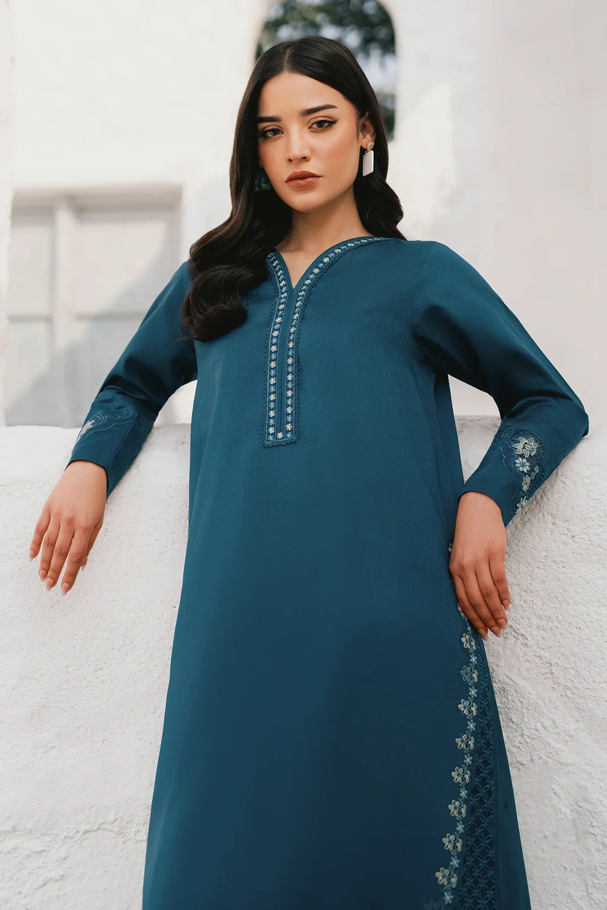 Baroque | EMBROIDERED LAWN PR-1062