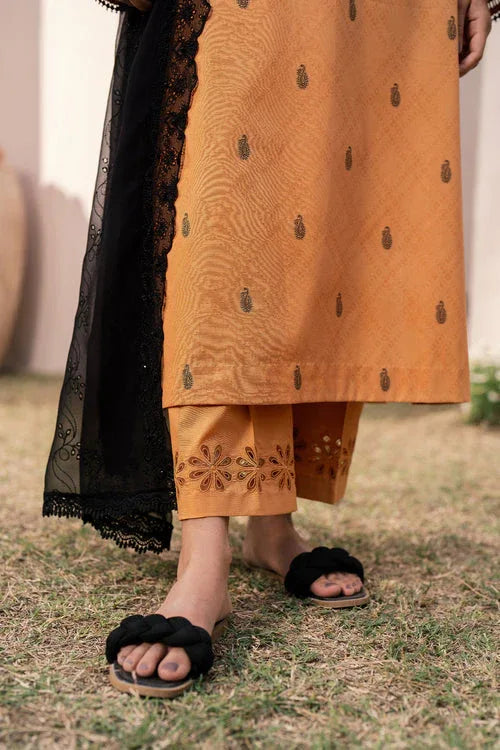 Baroque | Luxury Pret 24 | JACQUARD LAWN UF-613 - Rang-e-Khaas
