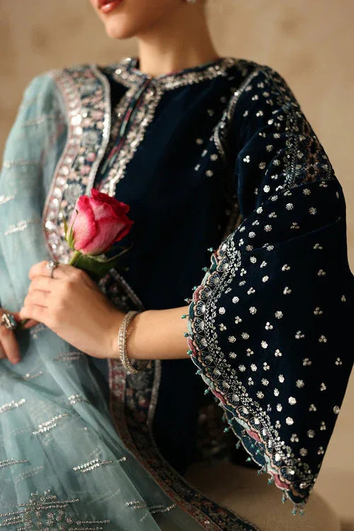 Baroque | Velvet 25 | UF-4310 - Rang-e-Khaas