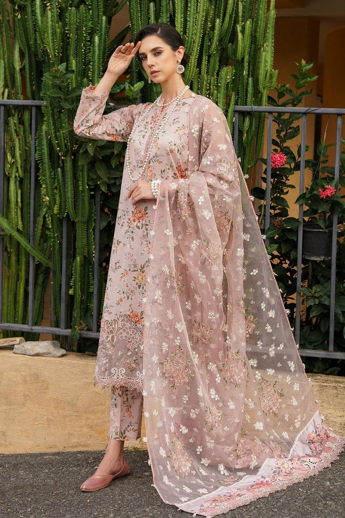 Baroque | Luxury Pret 24 | LAWN UF-585 - Rang-e-Khaas
