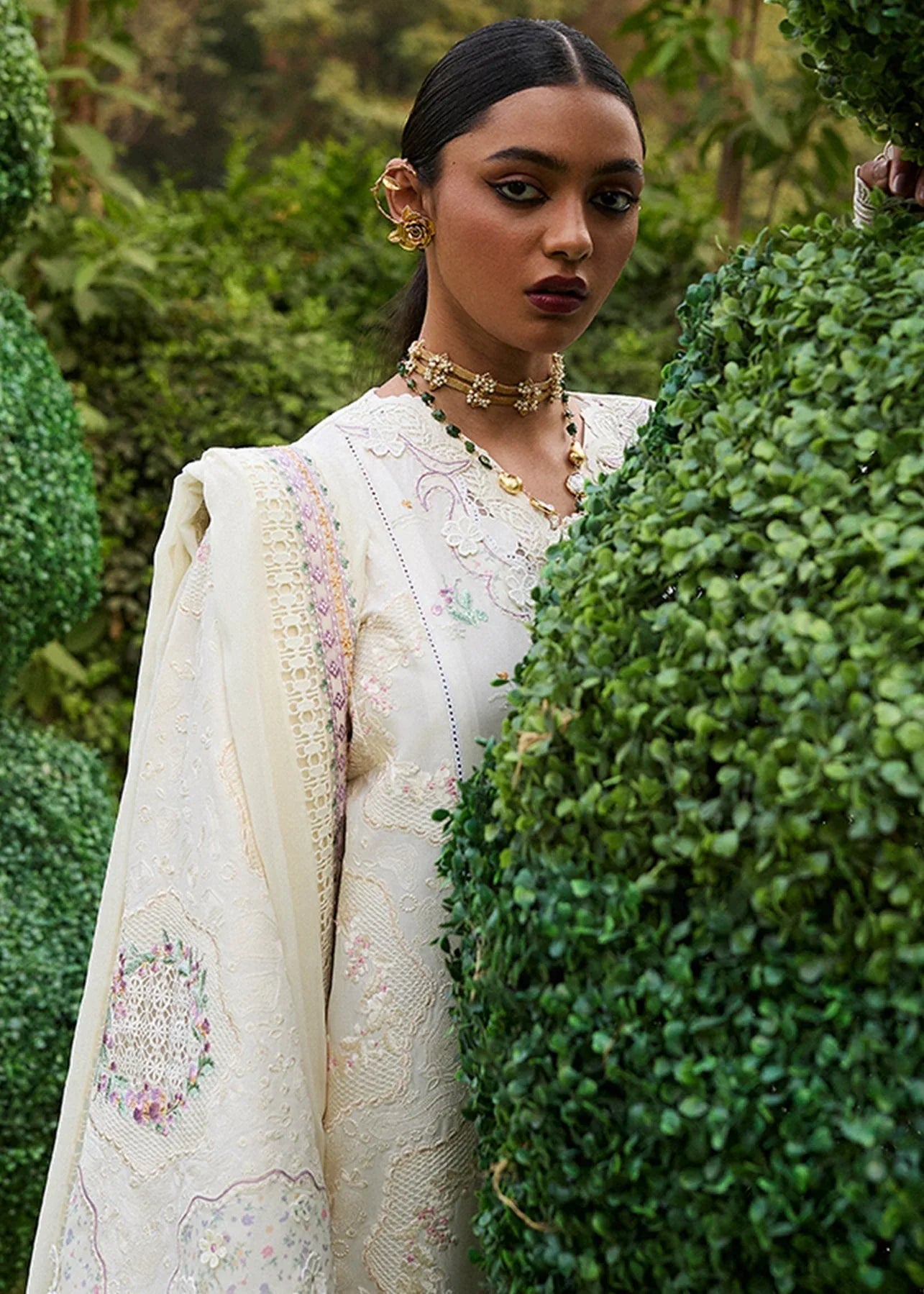 Suffuse | Luxury Lawn 25 | JARA - Rang-e-Khaas