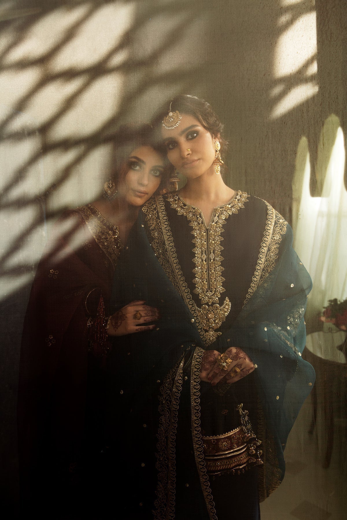 Baroque | EMBROIDERED VELVET | PR-874