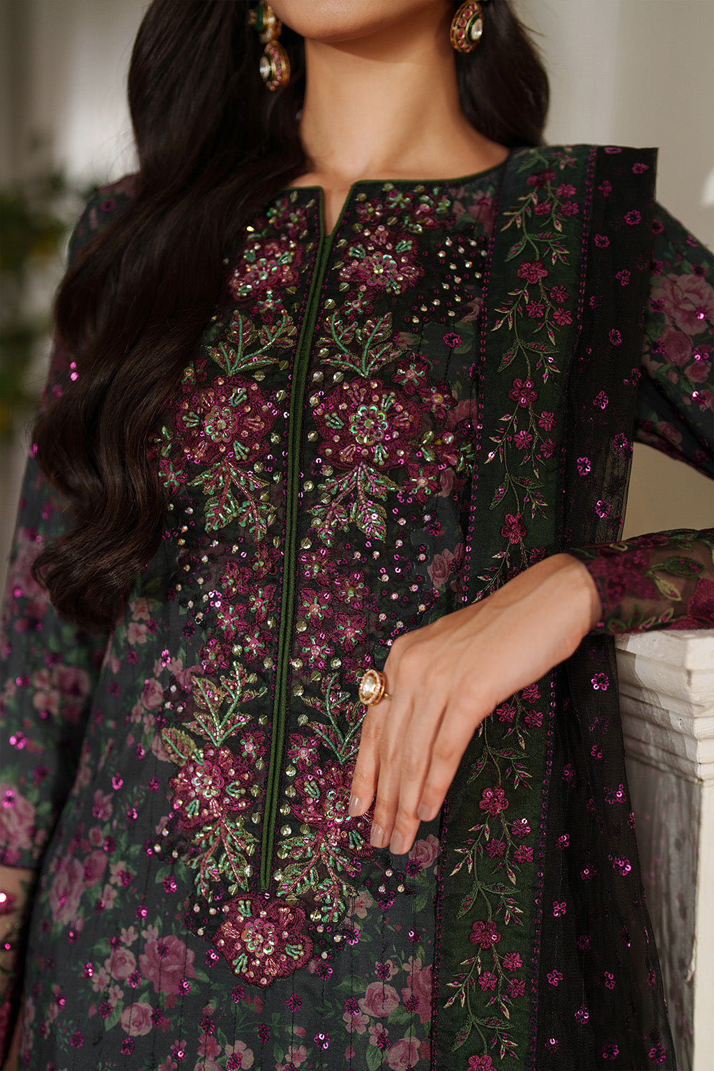 Iznik UE-537 Printed Formals