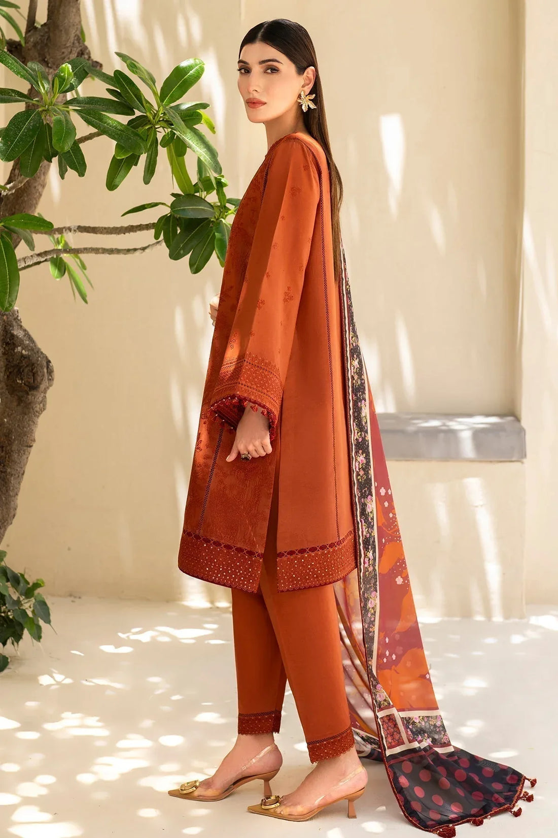 Jazmin | Irish Lawn SS 24 | D5 - Rang-e-Khaas
