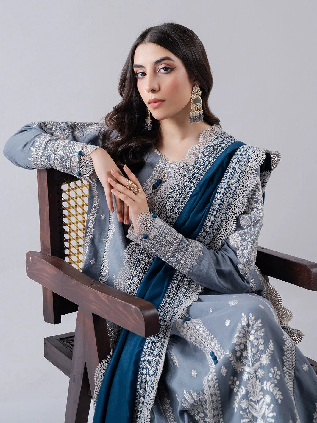 Faiza Faisal | Winter Edit 2024 | ELAAF - Rang-e-Khaas