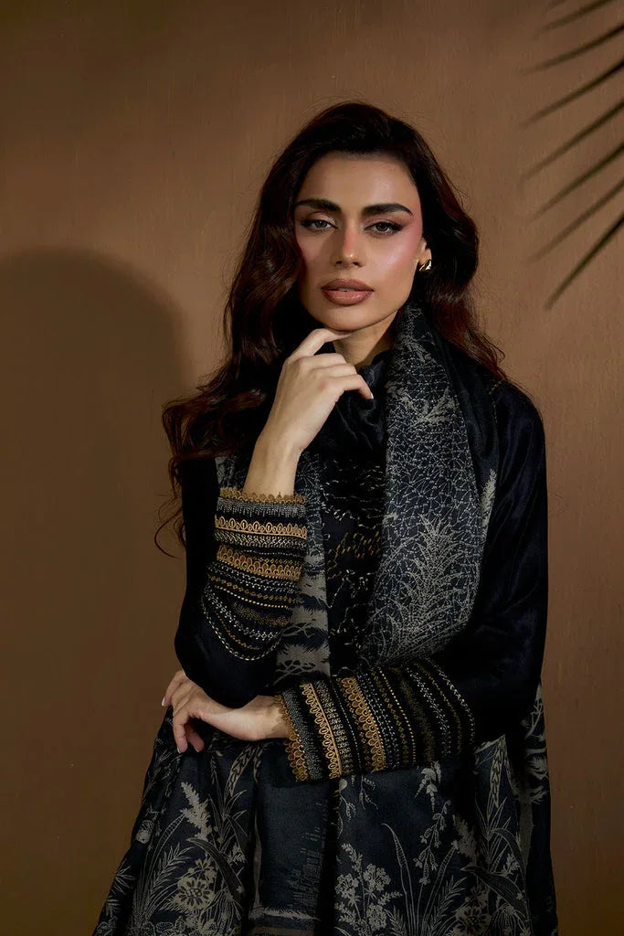 Sobia Nazir | Winter Shawl 25 | Design 1A - Rang-e-Khaas