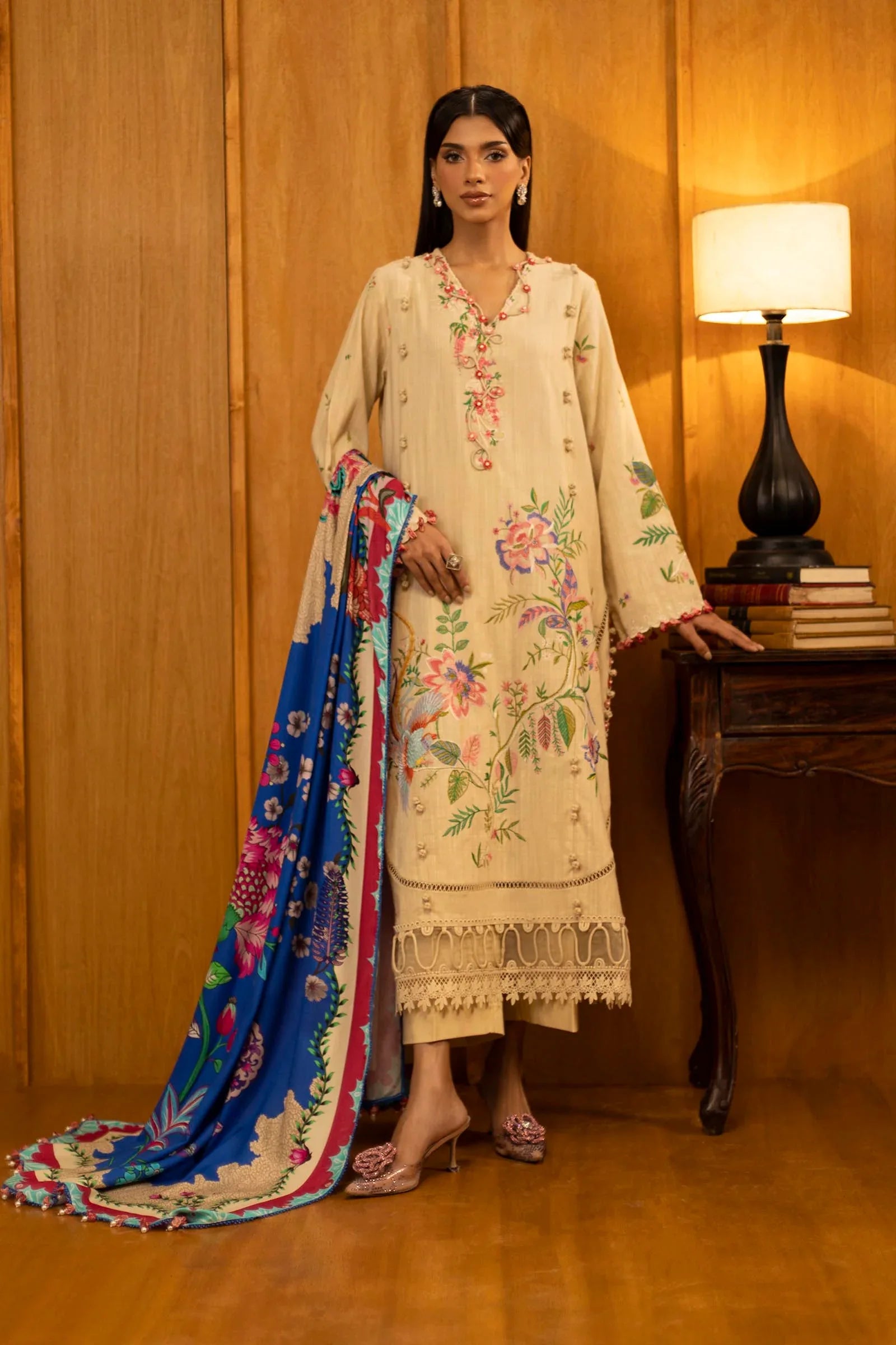 Sana Safinaz | Muzlin Winter 25 | M253-001A - Rang-e-Khaas