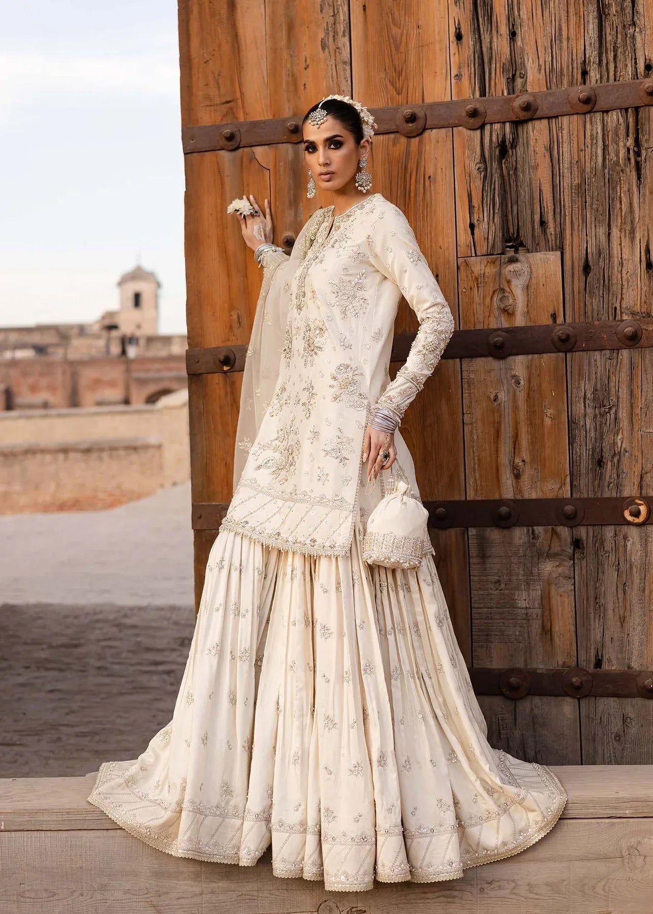 Akbar Aslam | Dastaan Luxury Formals | Roshaneh - Rang-e-Khaas
