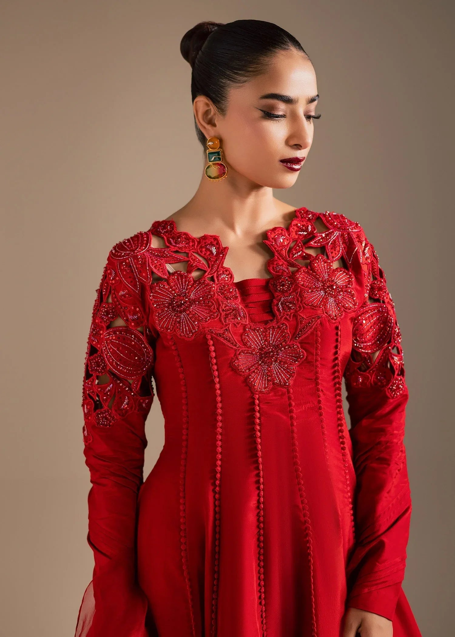 Maria Osama Khan | Noir Bliss Luxury Formals | Scarlet Mirage - Rang-e-Khaas