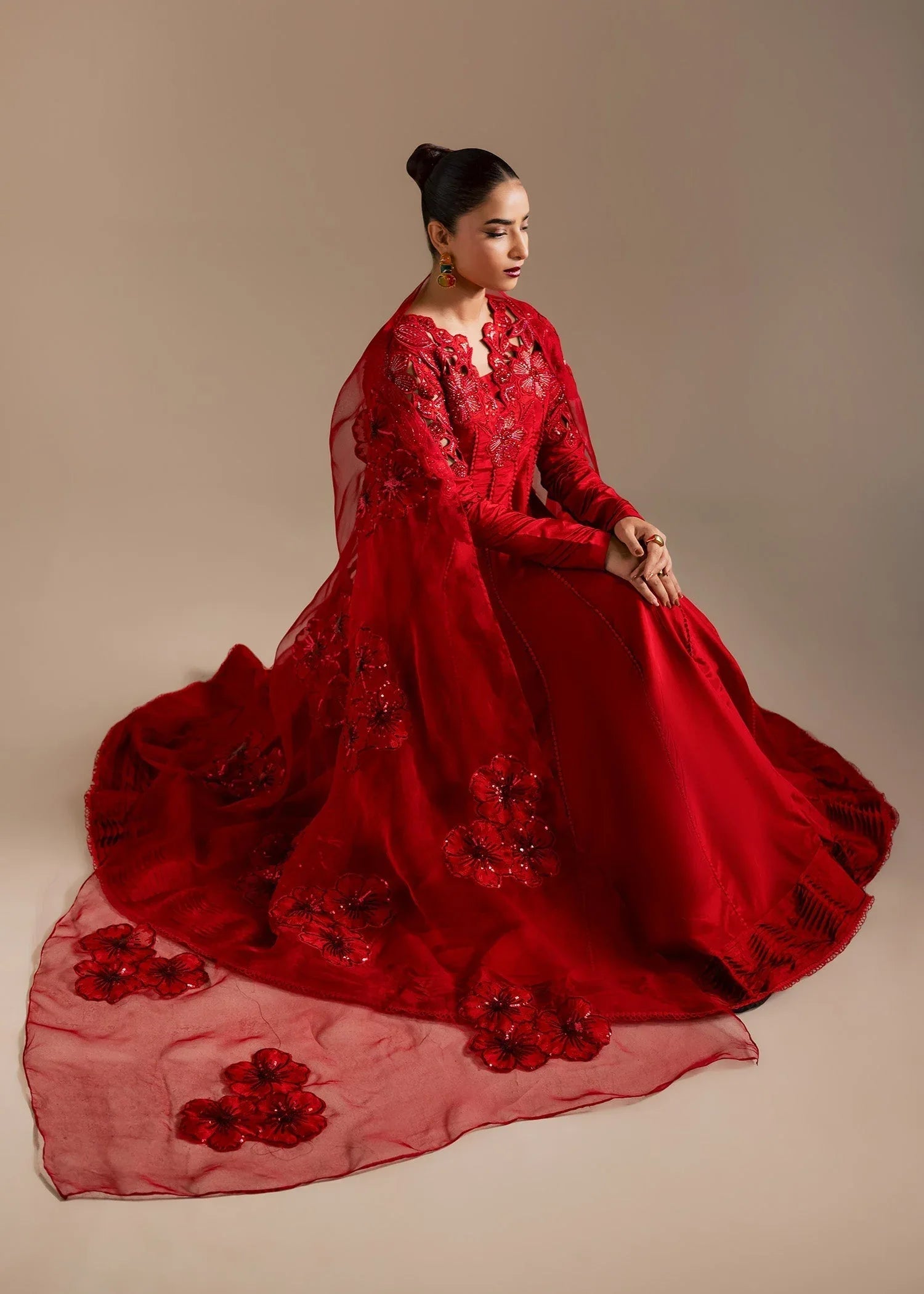 Maria Osama Khan | Noir Bliss Luxury Formals | Scarlet Mirage - Rang-e-Khaas