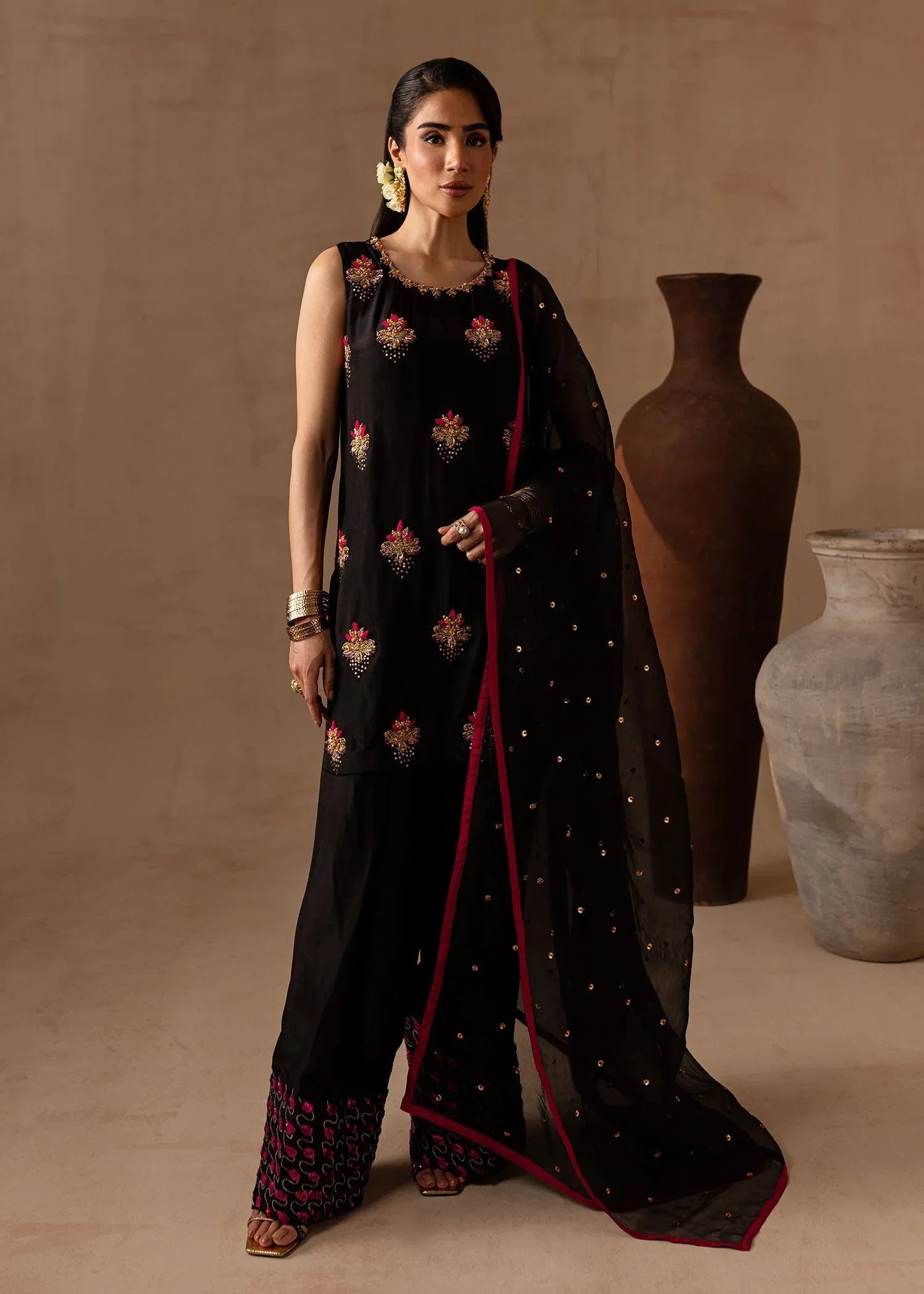 Maria Osama Khan | Noir Bliss Luxury Formals | Charcoal Charm - Rang-e-Khaas