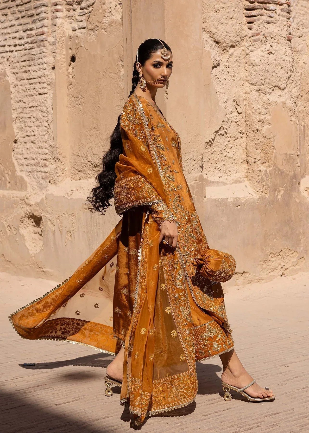 Akbar Aslam | Dastaan Luxury Formals | Zarmisha - Rang-e-Khaas