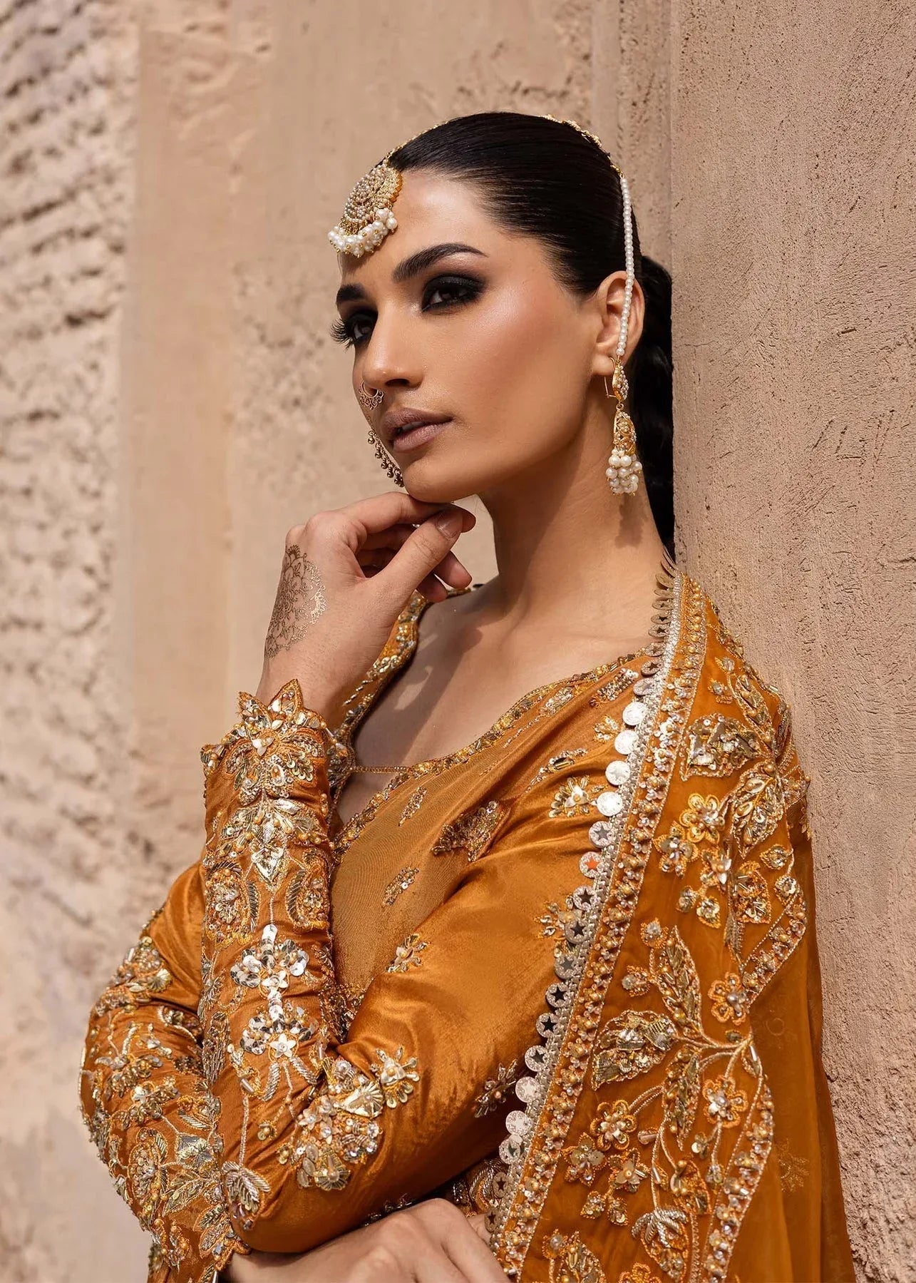 Akbar Aslam | Dastaan Luxury Formals | Zarmisha - Rang-e-Khaas