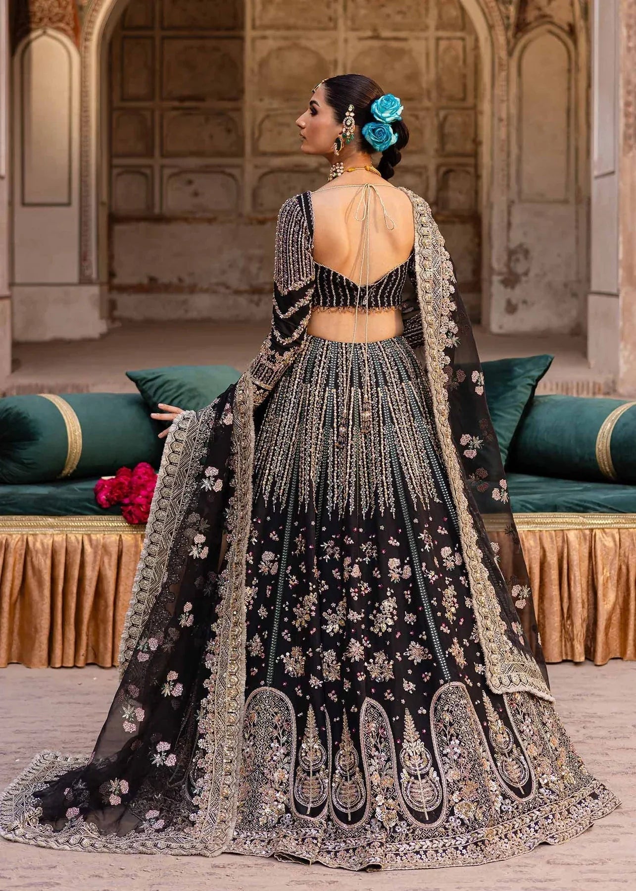 Akbar Aslam | Dastaan Luxury Formals | Nehaab - Rang-e-Khaas