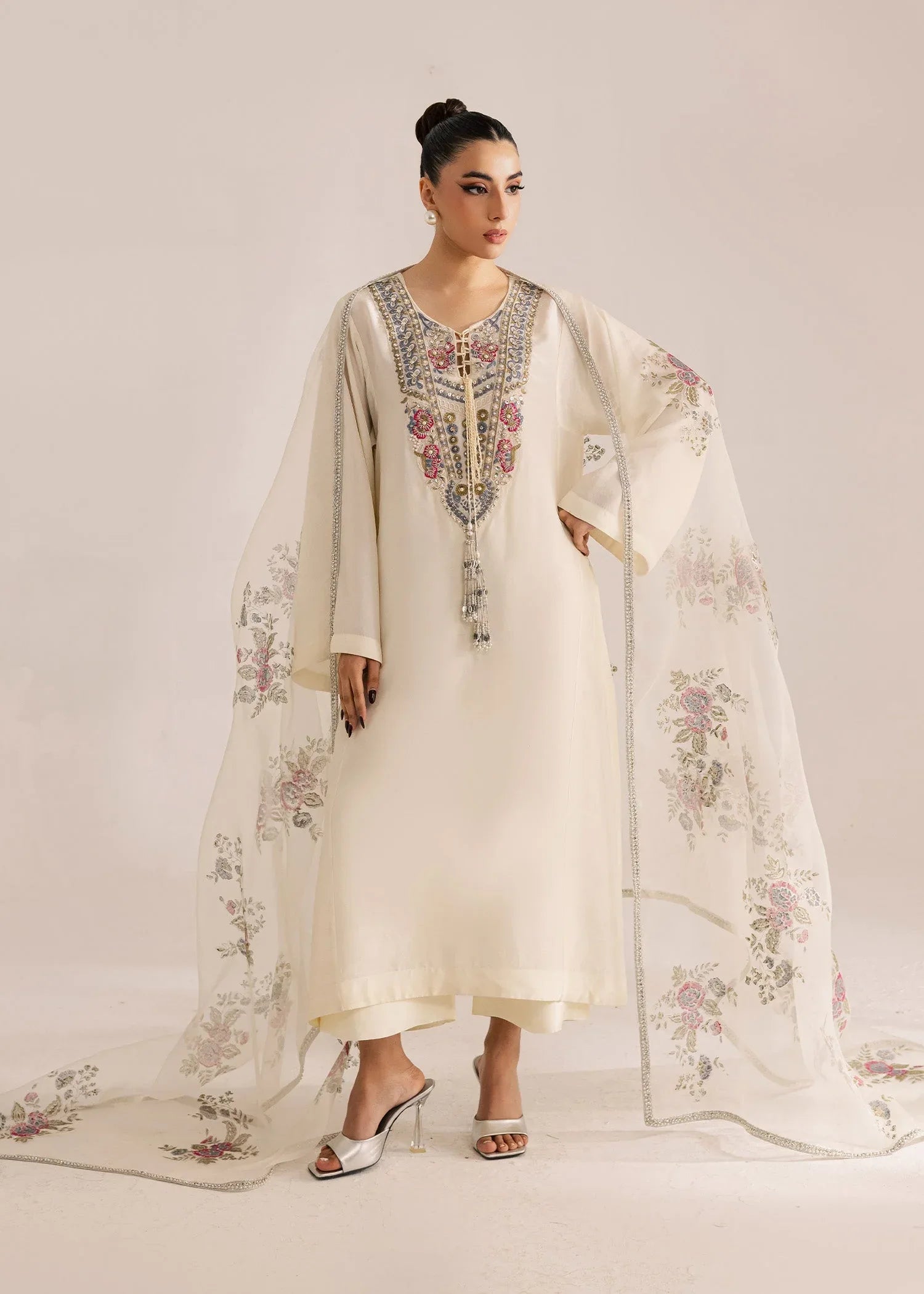 Sadaf Fawad Khan | Silk Luxury Pret 26 | Mahveen