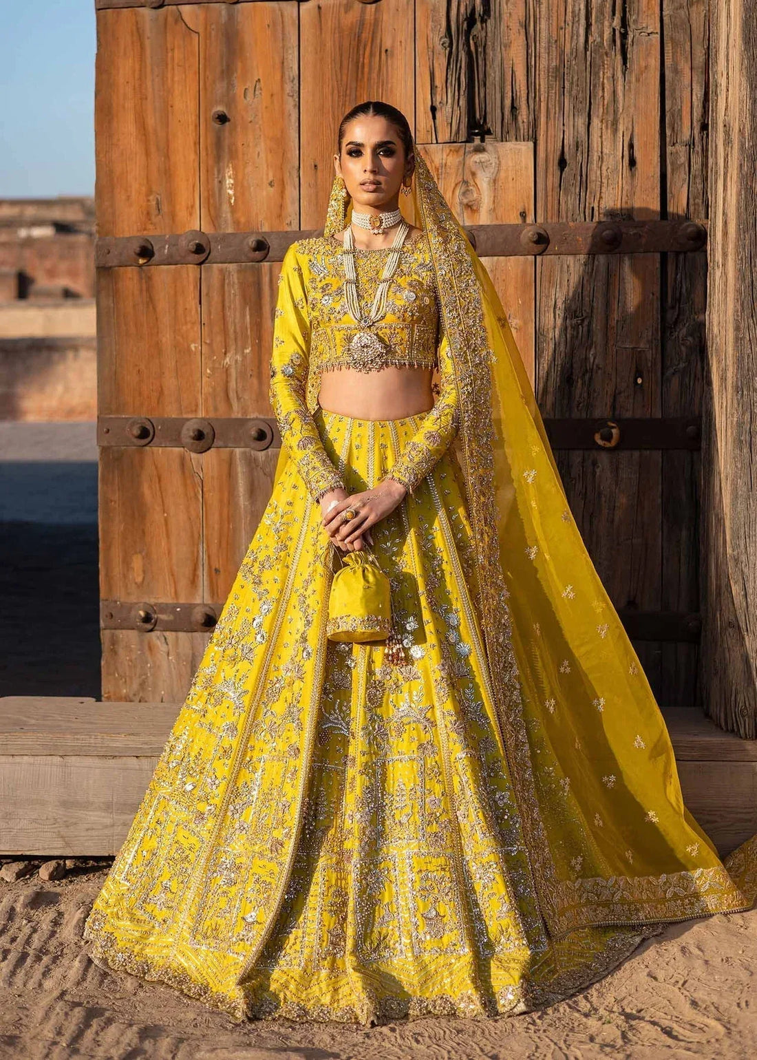 Akbar Aslam | Dastaan Luxury Formals | Nureh - Rang-e-Khaas