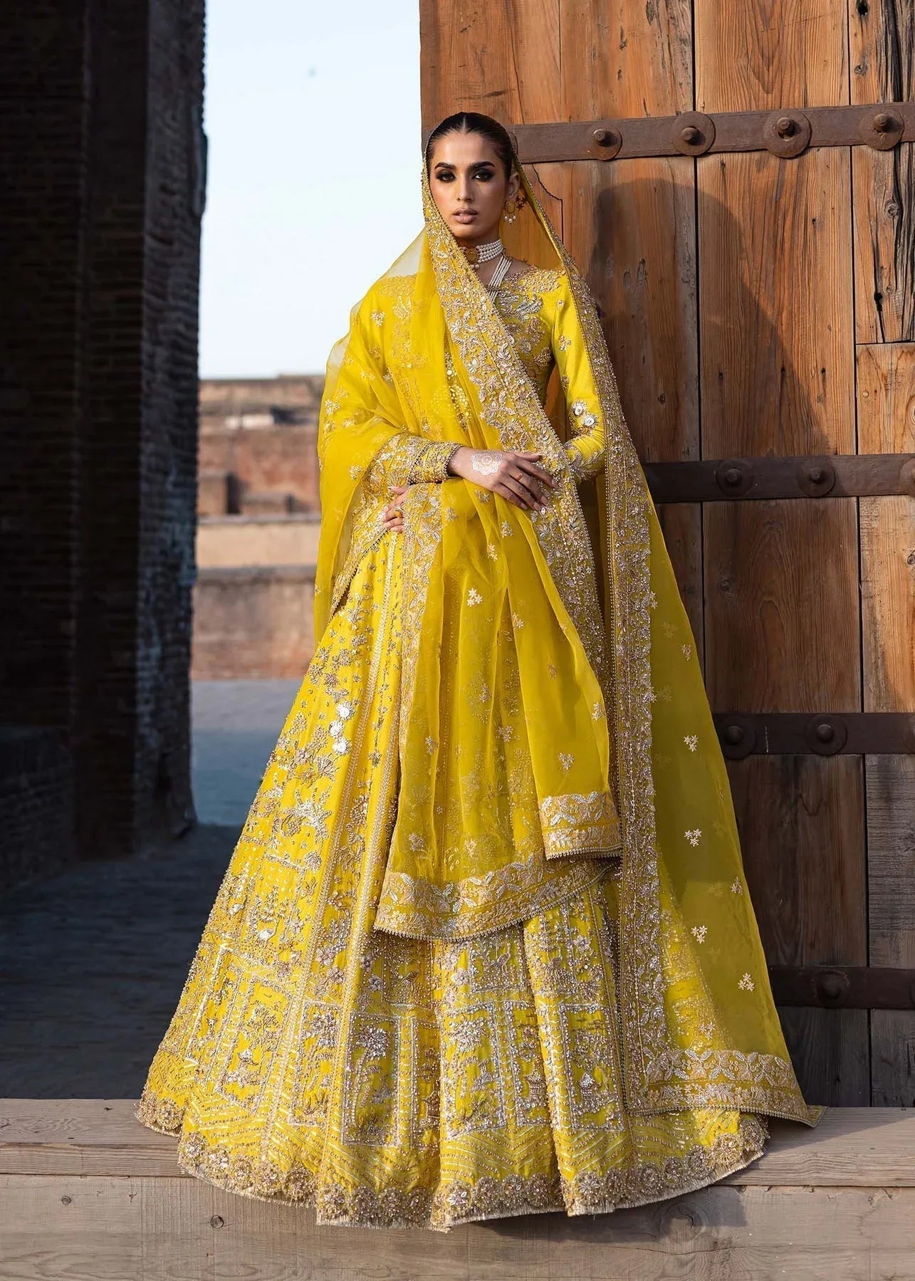 Akbar Aslam | Dastaan Luxury Formals | Nureh - Rang-e-Khaas