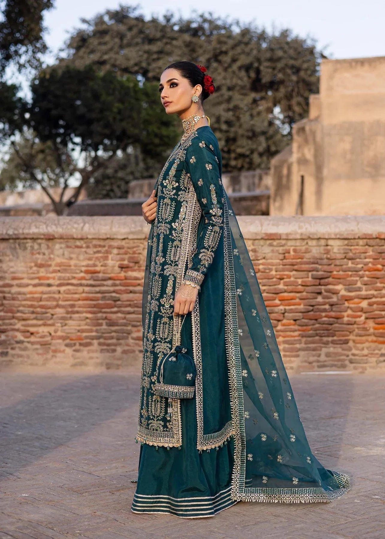 Akbar Aslam | Dastaan Luxury Formals | Nazgul - Rang-e-Khaas
