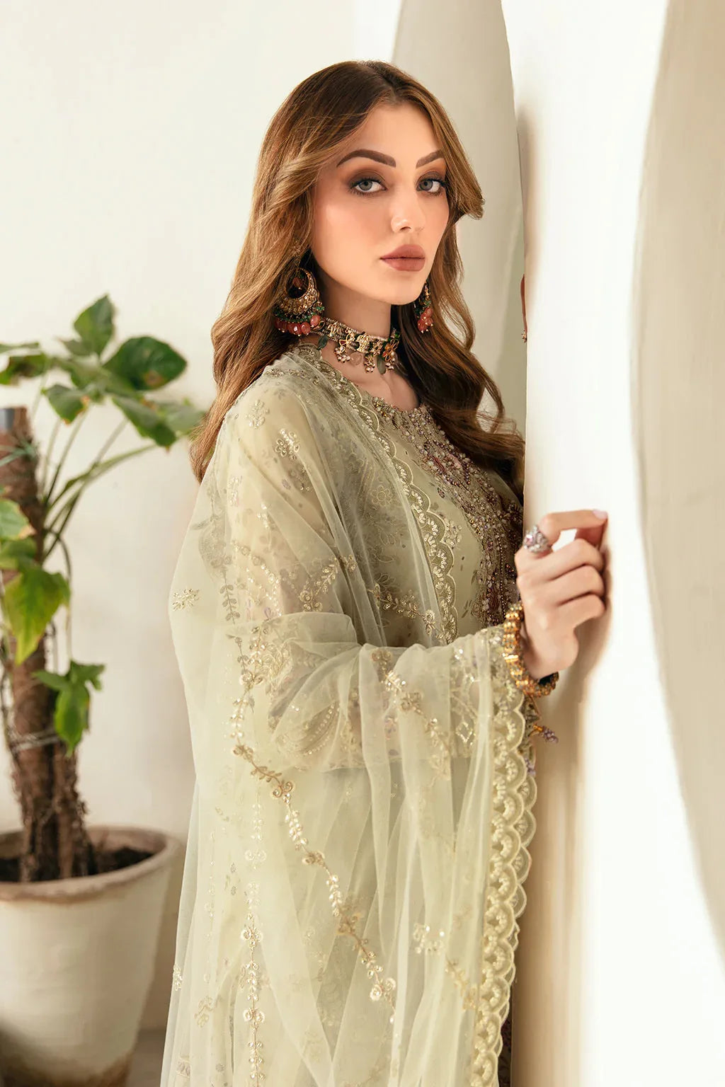 Ramsha | Festive Formals | E-102 - Rang-e-Khaas