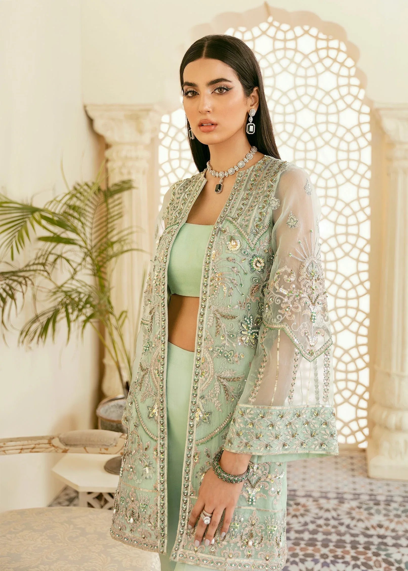 Akbar Aslam | Formals | Juan