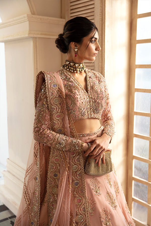 Soraya | Lumene Festive Edit '24 | INAYA