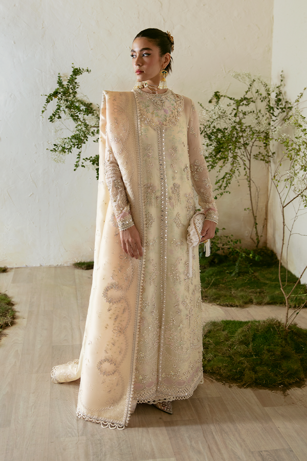 SUFFUSE | FREESHIA RTW '23 | JAHAN